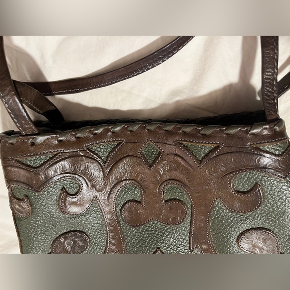 LEADER IN LEATHER ~ Made in Paraguay - Picture 3 of 7